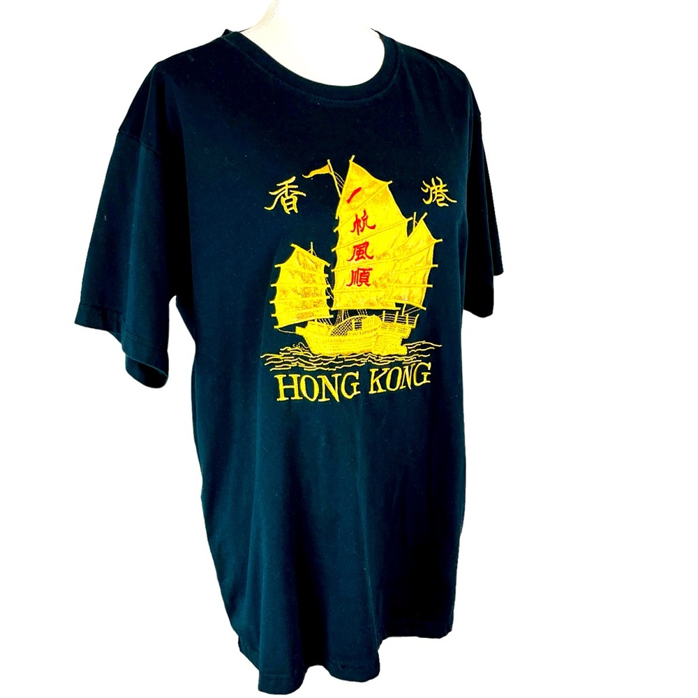 Vintage HONG KONG Black Gold Short Sleeve T Shirt Sz XXL Embroidered‎ Asian Ship